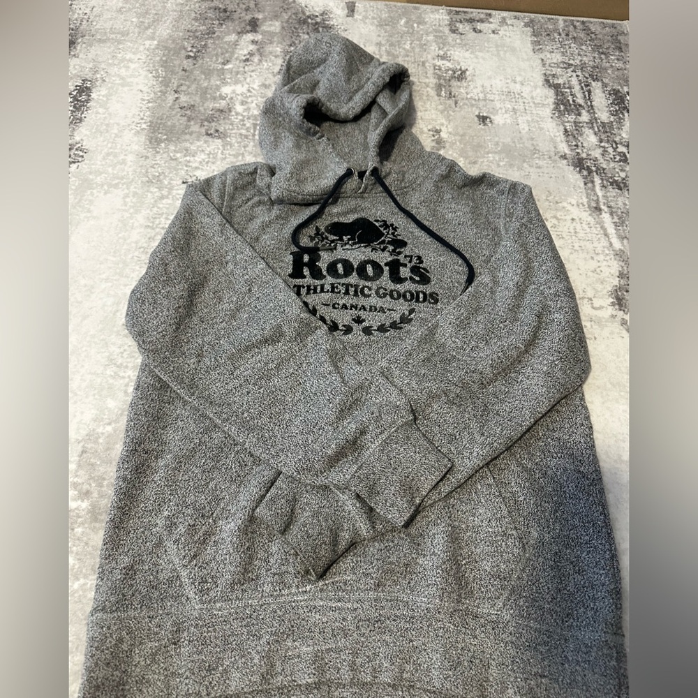 Roots Gray Knit Sweater